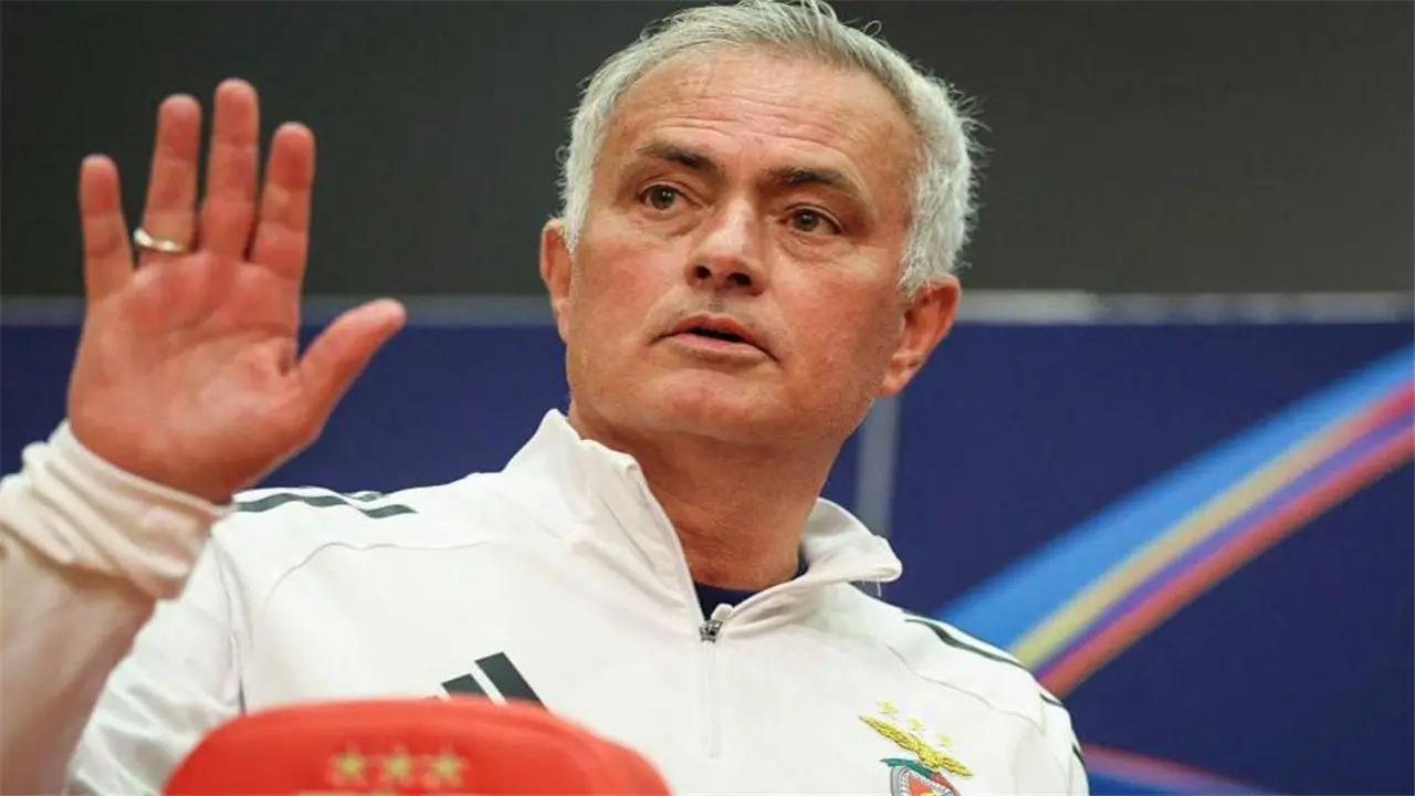 بطلب من مورينيو.. ريال مدريد يتحرك لخطف هدف مانشستر يونايتد
